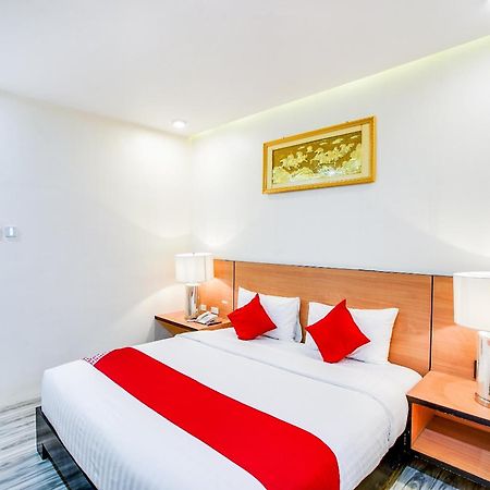 Oyo 489 Casa Mia Hotel Suites General Santos City Exterior photo