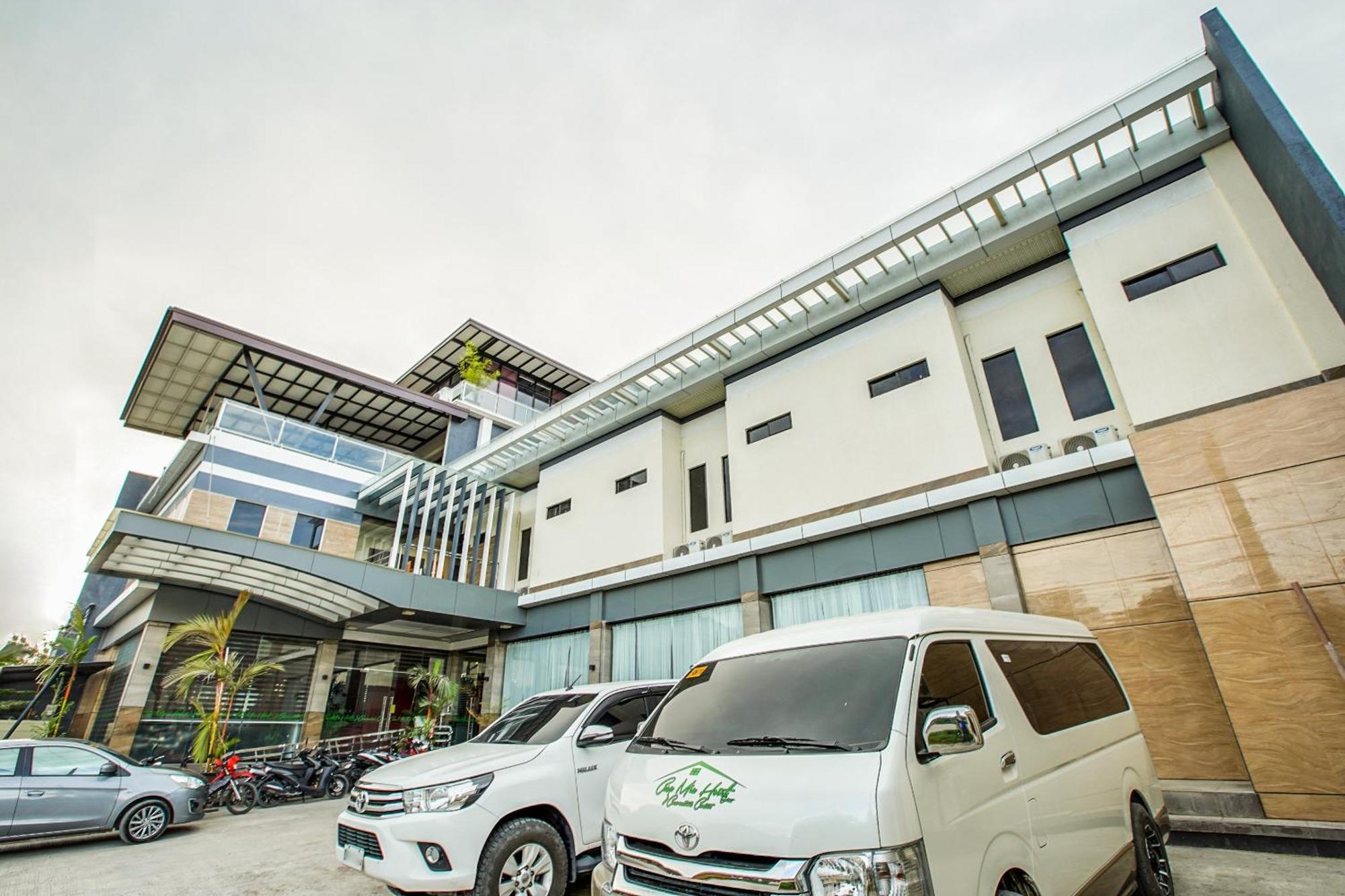Oyo 489 Casa Mia Hotel Suites General Santos City Exterior photo